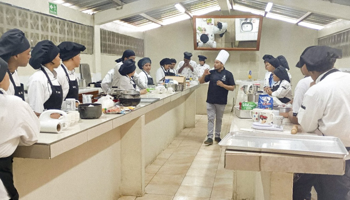 Youth Culinary Course San Cristobal Galapagos Community  Initiative ' Eco Tours
